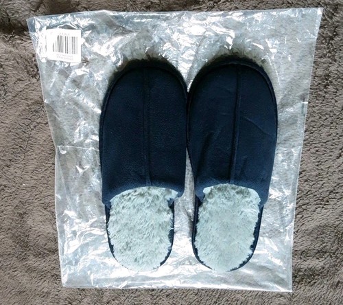 Sale uk6 8 - £8, studio
