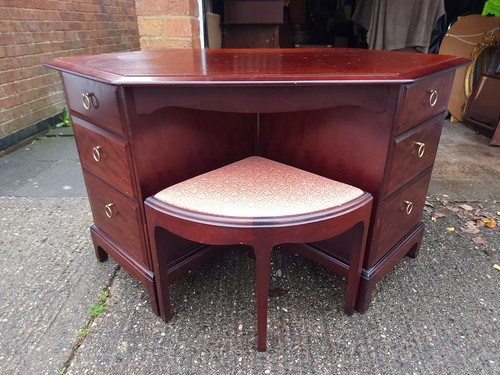 Vintage stag minstrel corner - minstrel,