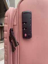it luggage medium suitcase