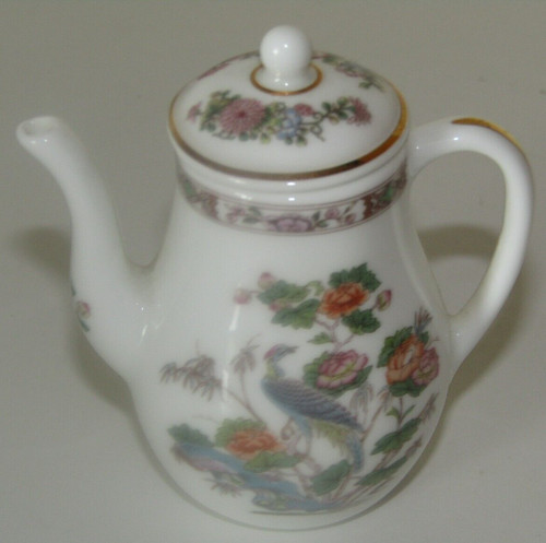Wedgwood bone china miniature - wedgwood,