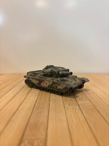 Corgi toys 901 centurion - toys, no