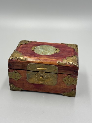 Antique chinese wooden jewelry - antique,
