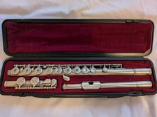 YAMAHA YFL 281S II Flute