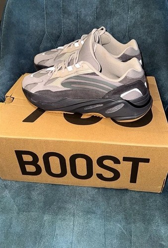 Adidas yeezy 700 tephra - adidas,