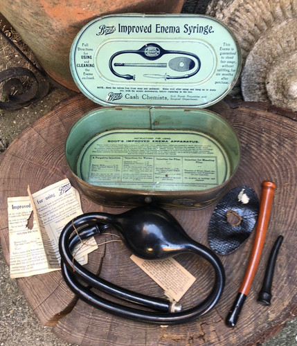 Enema tin kit - , antique
