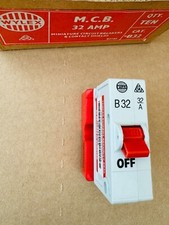 WYLEX 32A Type B Push/Plug-In