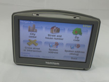 TomTom GO 920 Portable GPS Vehicle Navigator (1M00.980)