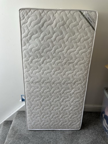 Mamas and papas - sleepsafe, cot