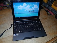 VERY CHEAP Windows XP  10" Widescreen Acer Netbook- 320GB HD + Charger (A3)