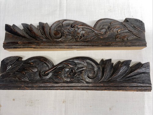 Carved oak panels - oak, pediment