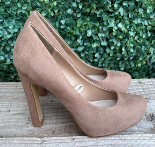 Womens red herring size 5 - womens,