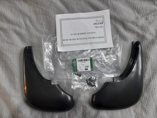 New genuine jaguar x300 rear - new,