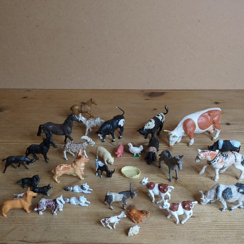 Bundle vintage plastic - bundle,