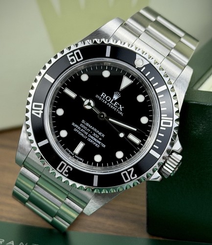 Rolex submariner non - rolex,