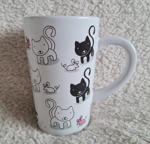 Cat mouse tall white chunky - cat,
