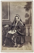 CDV ELDERLY LADY IN SUPERB STRIPED FASHION BONNET BY BASTER OF SOUTHWELL 