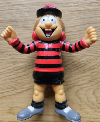 Minnie the minx mcdonald - minnie, mcdonald’s
