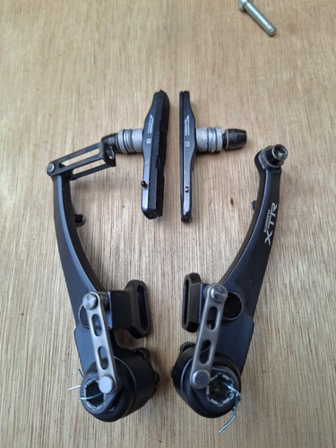 Shimano xtr brakes calipers - xtr, v-brakes