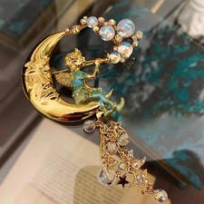 Vintage Art Nouveau Brooch