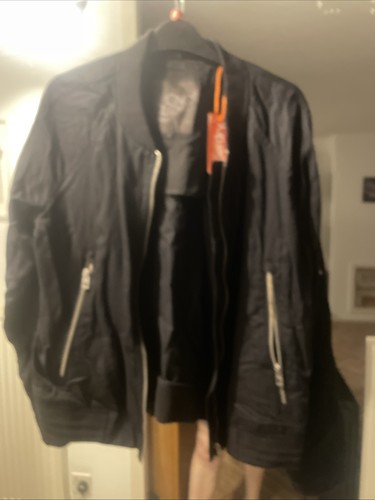 Nwt authentic black - black, superdry