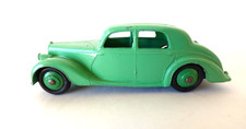 Dinky Toys No.40a Riley Saloon