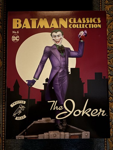Joker figure batman classic - batman,