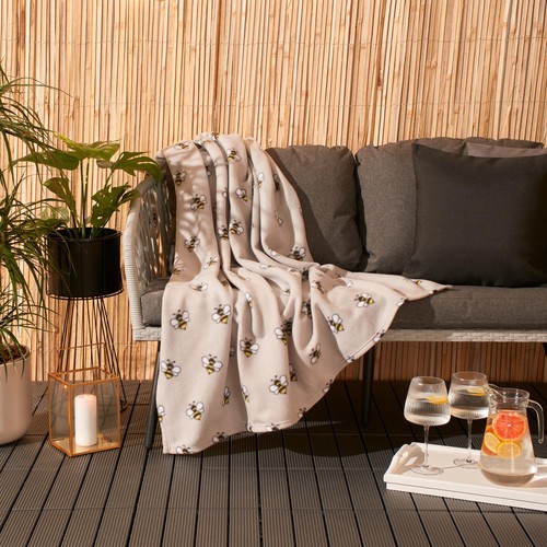 Ohs bee print throw over - throw,