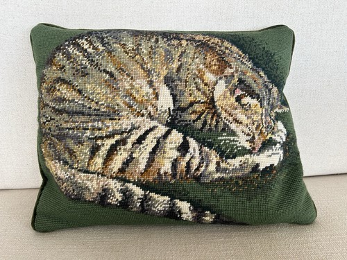 Ehrman naxos cat - naxos, green