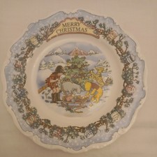 ROYAL DOULTON WINNIE THE POOH