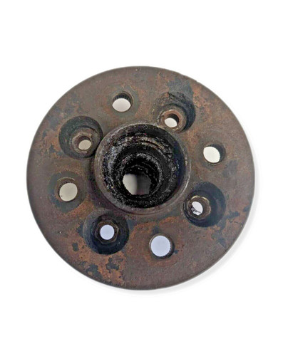 Triumph tr7 front wheel hub - front,