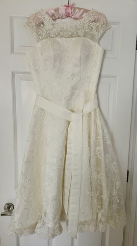 Vintage inspired fit - 50's, &