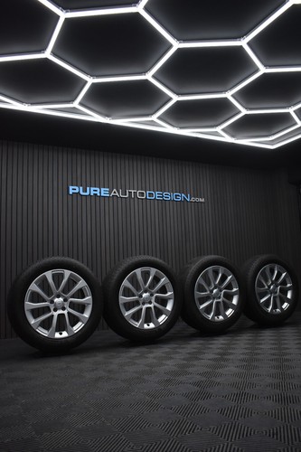 Genuine range rover sport - 21",
