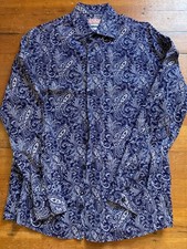 dark blue paisley shirt 15