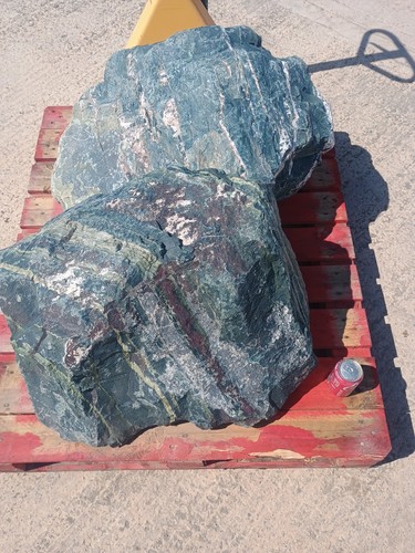 Large granite garden - 2,