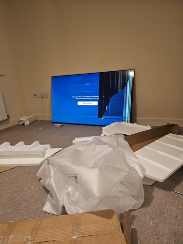 Samsung crystal uhd u8020f - 65",