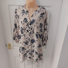 ROMAN pale pink Floral Print