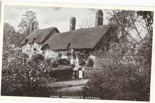 postcard - anne hathaways cottage