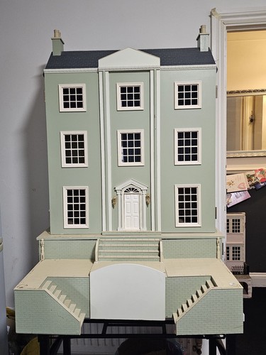 Dolls house 12th - dolls,