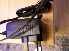 Nokia AC-4X 5V UK Mains Wall Charger Fits All 2mm Small Pin Nokia Mobile Phones