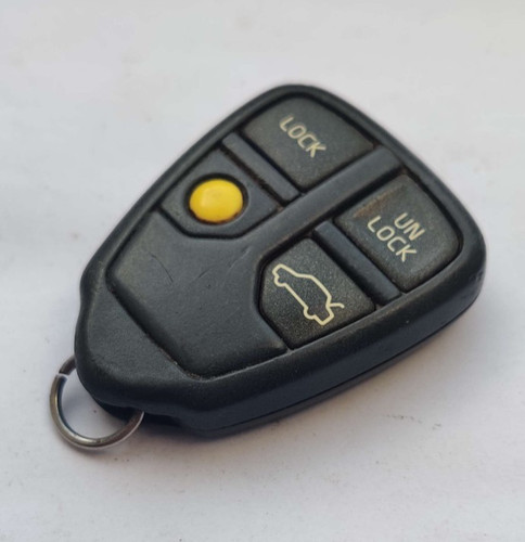 Genuine volvo button remote - volvo, 4