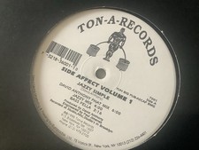 OLD SCHOOL HOUSE MUSIC VINYL