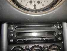 65126976890-02 radio for MINI