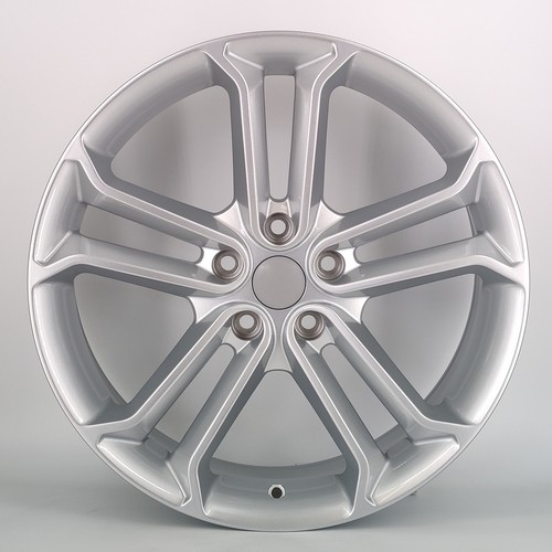 Silver alloy wheels - 3,