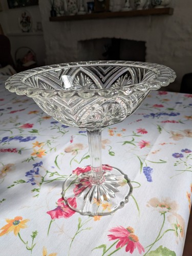 Vintage cut glass large bon - large,