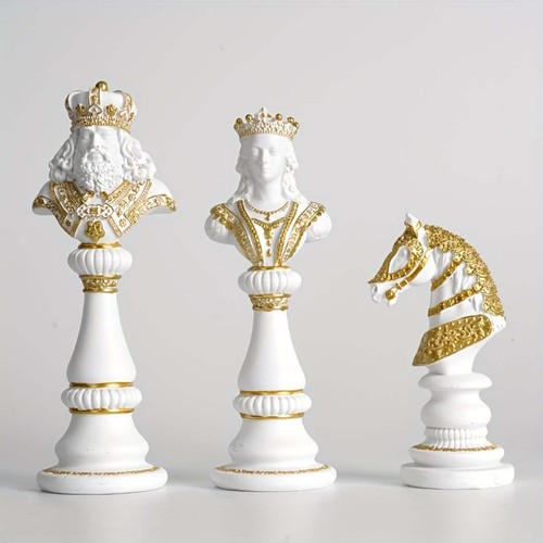Resin figurine international - figurine,