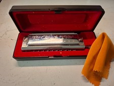 Professional Silver Swan