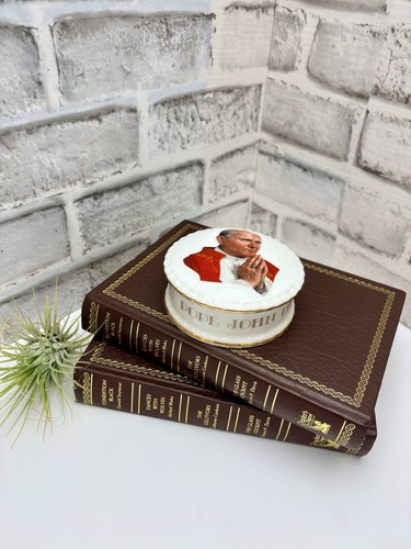 Vintage royal albert - albert, pope