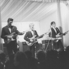 THE SHADOWS BAND POSTCARDS ALL