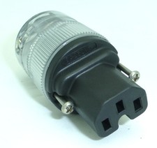 Wattgate 320i IEC Clear Power