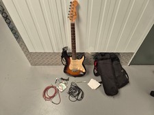 Electric Guitar: Fender Squire Stratocaster & Clarity JE-22 Speaker
